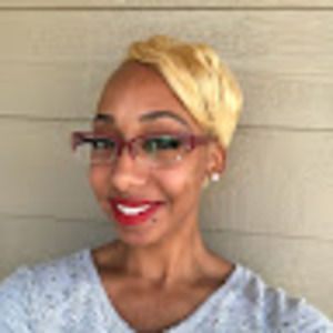 Meet your Posher, Juliza